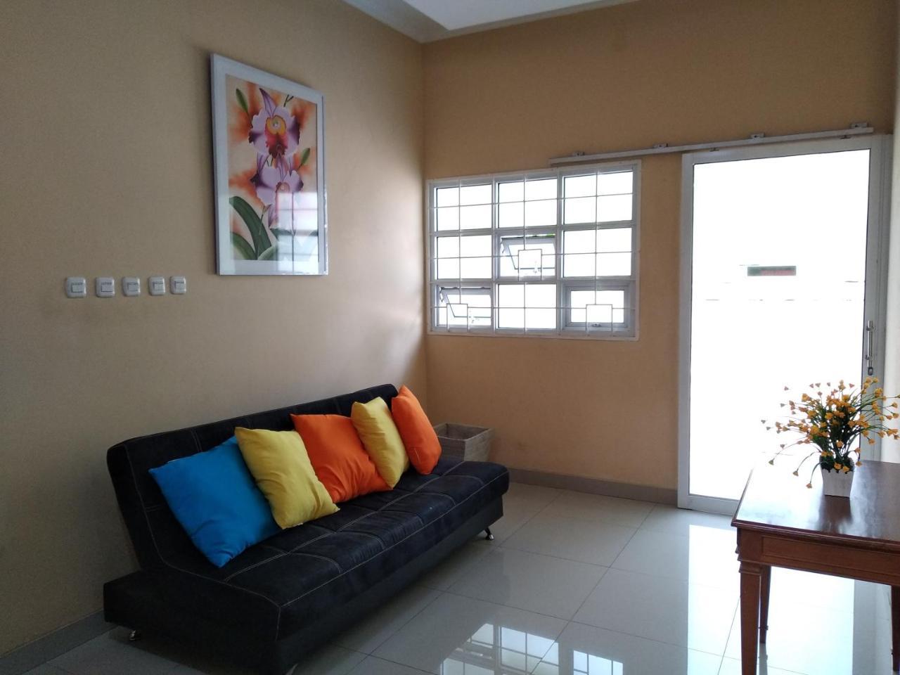 De' Green Cibubur Luaran gambar